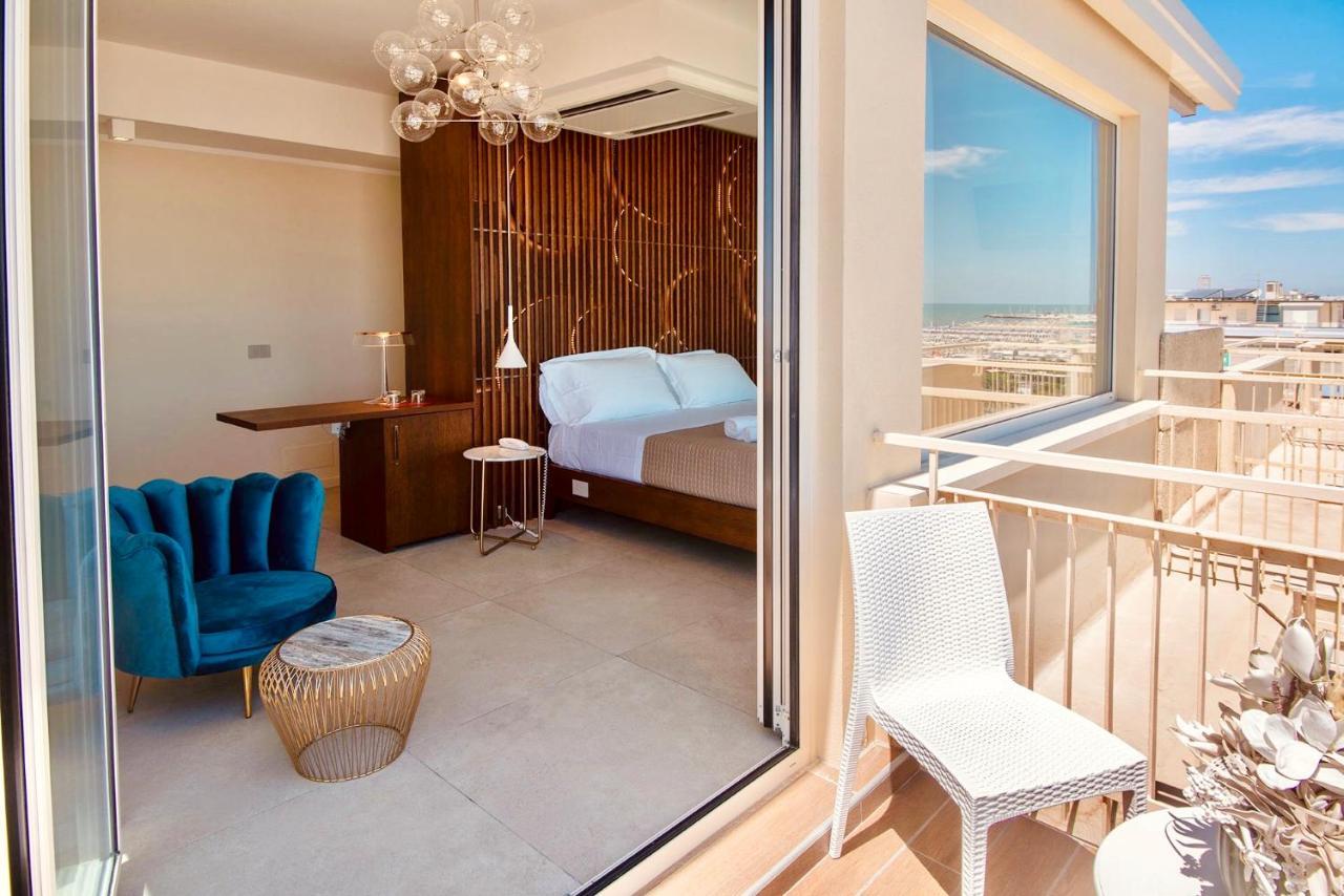 Hotel Orchidea Червия Екстериор снимка