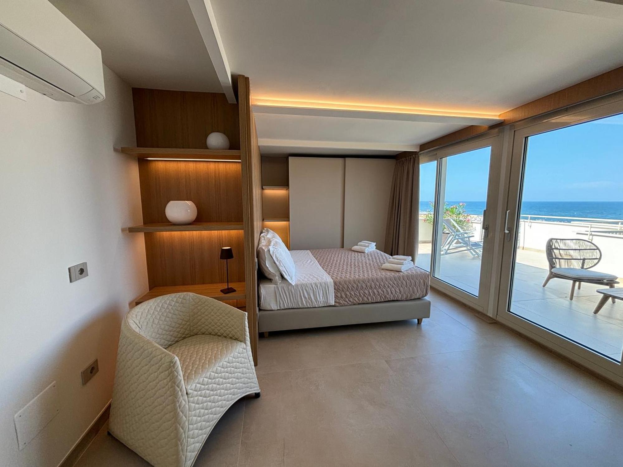 Hotel Orchidea Червия Екстериор снимка